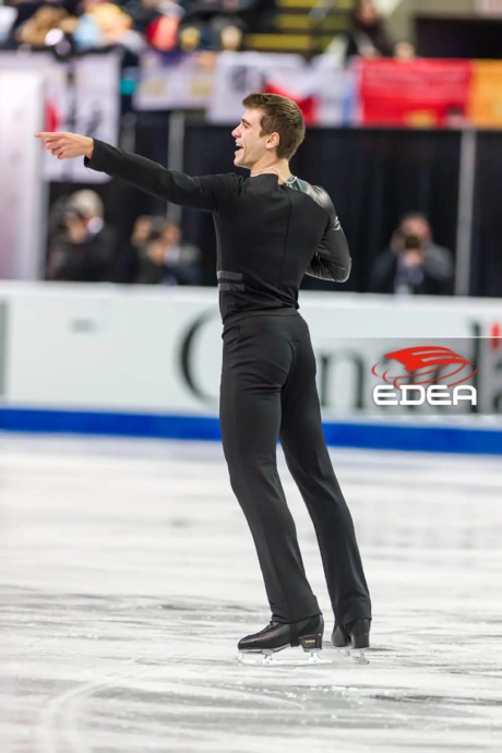 Ice Gallery Skates U.S.